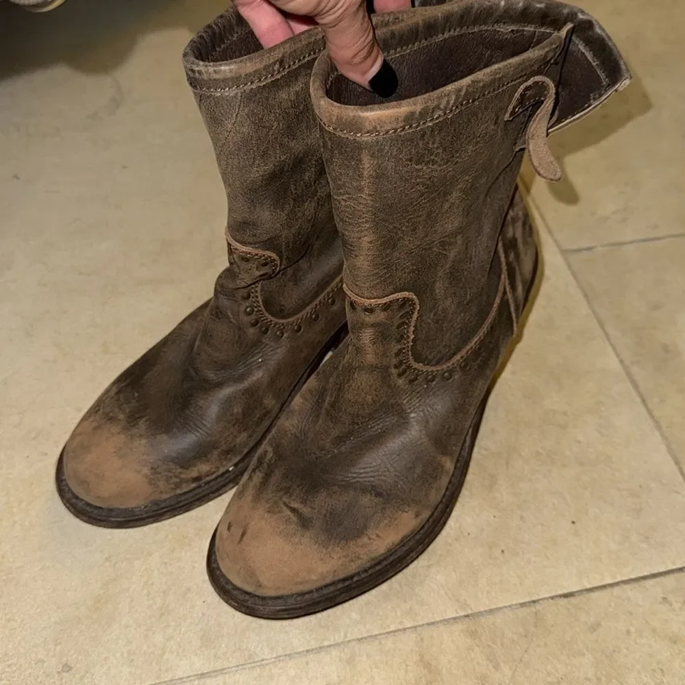 Women's Brown Leather Cowboy Boots Size 8 Made in Mexico - Like New LEATHER - Picture 3 of 7